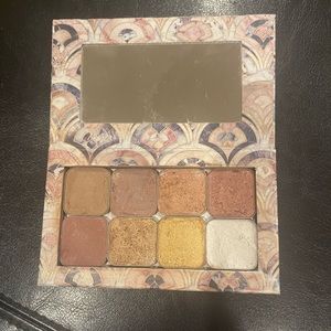 Seint Eyeshadow Palette